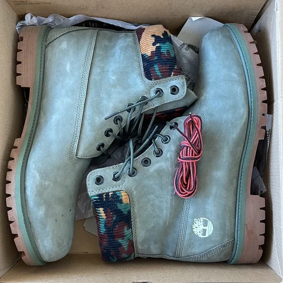 Timberland 6” Premium “Dark Green/Cameo” Men’s Boots